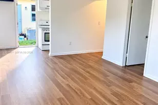 1946 NE 167th St, North Miami Beach, FL 33162 - Photo 2