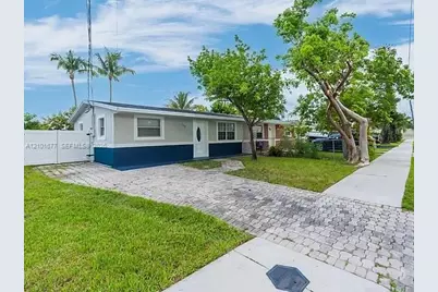 1523 SW 68th Way, North Lauderdale, FL 33068 - Photo 6
