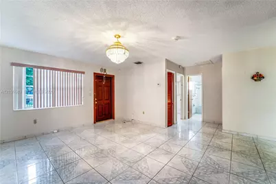 320 E 19th St, Hialeah, FL 33010 - Photo 6