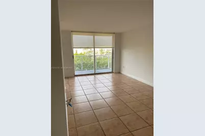 [Address not provided], Miami Beach, FL 33139 - Photo 4