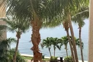 17150 N Bay Rd, Sunny Isles Beach, FL 33160 - Photo 2