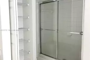 17150 N Bay Rd, Sunny Isles Beach, FL 33160 - Photo 6