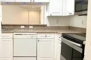 17150 N Bay Rd, Sunny Isles Beach, FL 33160 - Photo 12