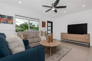 711 SW 14th Ct, Fort Lauderdale, FL 33315 - Photo 8