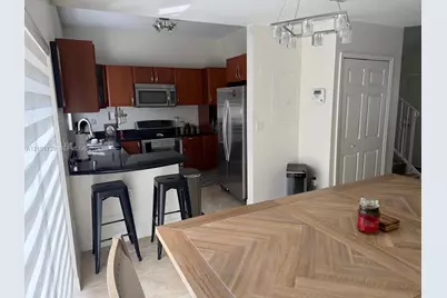 7458 NW 179th Ter #7458, Hialeah, FL 33015 - Photo 6