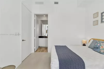 [Address not provided], Sunny Isles Beach, FL 33160 - Photo 14