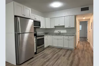 1928 Jefferson St #4, Hollywood, FL 33020 - Photo 2