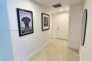 500 Brickell Ave, Miami, FL 33131 - Photo 12
