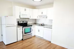 16410 Miami Dr, North Miami Beach, FL 33162 - Photo 8