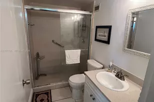 3725 S Ocean Dr, Hollywood, FL 33019 - Photo 8
