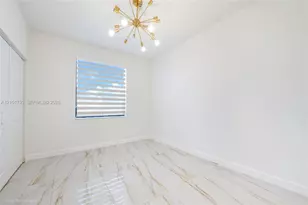 28725 SW 133rd Ct, Homestead, FL 33033 - Photo 2