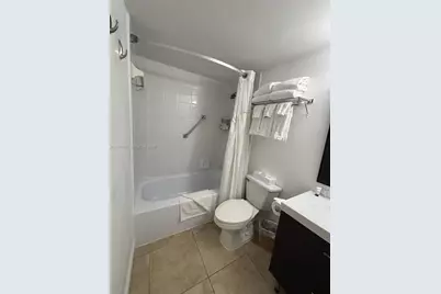 19201 Collins Ave #747, Sunny Isles Beach, FL 33160 - Photo 6