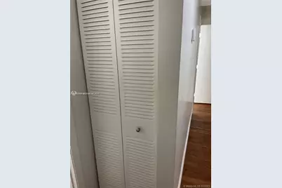 721 N Pine Island Rd #104, Plantation, FL 33324 - Photo 20