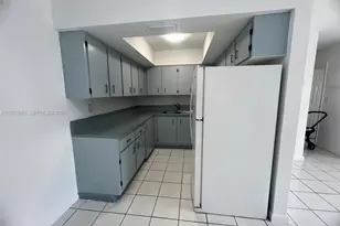 5310 NW 22nd St, Lauderhill, FL 33313 - Photo 8