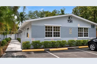 731 SW 14th Ave #4, Fort Lauderdale, FL 33312 - Photo 1