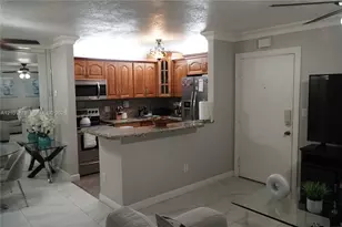 9938 S Belfort Cir, Tamarac, FL 33321 - Photo 2