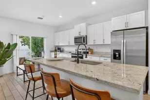 826 SE 17th St, Homestead, FL 33034 - Photo 8