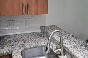 14853 SW 104th St, Miami, FL 33196 - Photo 16