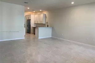 4920 Eucalyptus Dr, Hollywood, FL 33021 - Photo 22