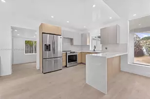 334 NW 110th St, Miami, FL 33168 - Photo 6