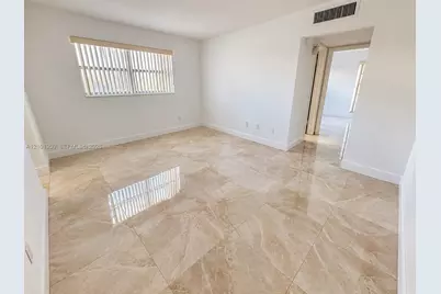 7540 SW 59th Ct #7, South Miami, FL 33143 - Photo 2