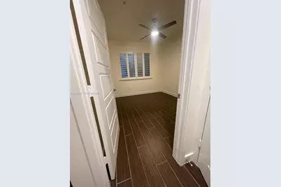 4700 NW 84th Ave #16, Doral, FL 33166 - Photo 6