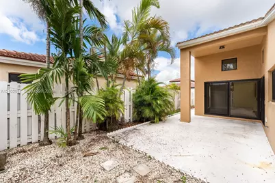 561 SW 88th Pl W, Miami, FL 33174 - Photo 20