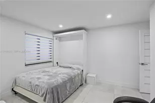 11304 NW 14th Ct, Pembroke Pines, FL 33026 - Photo 16