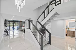 11304 NW 14th Ct, Pembroke Pines, FL 33026 - Photo 4