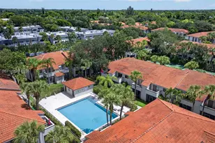 3202 Coral Lake Dr, Coral Springs, FL 33065 - Photo 8