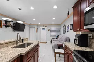 19582 NW 55th Cir Pl, Miami Gardens, FL 33055 - Photo 12