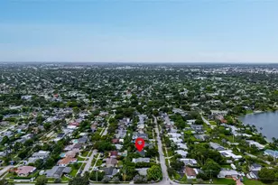 8920 SW 197th St, Cutler Bay, FL 33157 - Photo 32