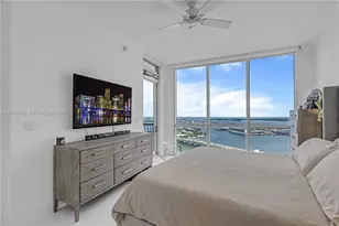 1750 N Bayshore Dr, Miami, FL 33132 - Photo 8