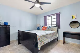 348 NE 118th St, Miami, FL 33161 - Photo 24