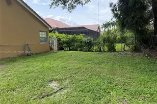 251 NW 118th Ave, Coral Springs, FL 33071 - Photo 20