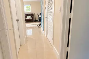 4919 NW 52nd St, Tamarac, FL 33319 - Photo 18