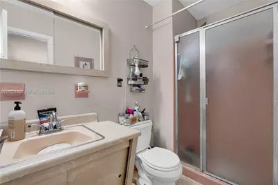 4770 NW 171st St, Miami Gardens, FL 33055 - Photo 20