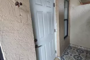 616 Executive Center Dr, West Palm Beach, FL 33401 - Photo 8