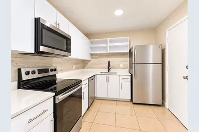 1735 Dewey St #101, Hollywood, FL 33020 - Photo 6