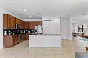 19244 NE 9th Pl, Miami, FL 33179 - Photo 16