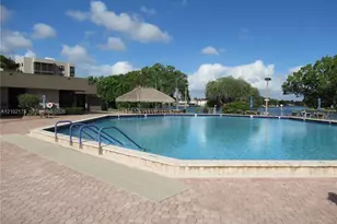 1101 Colony Point Cir, Pembroke Pines, FL 33026 - Photo 34
