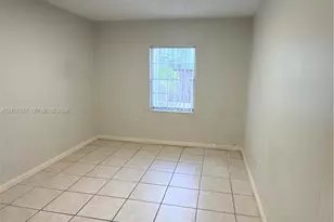 9611 SW 77th Ave, Miami, FL 33156 - Photo 6