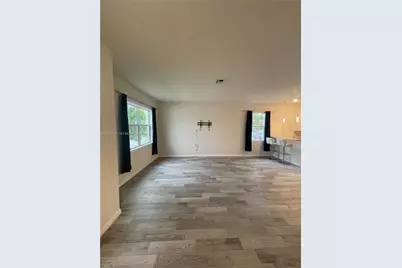 4860 Eucalyptus Dr #1, Hollywood, FL 33021 - Photo 4