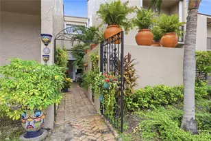 9135 Fontainebleau Blvd, Miami, FL 33172 - Photo 8