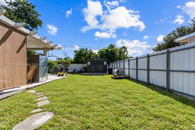 3010 NW 158th St, Miami Gardens, FL 33054 - Photo 20