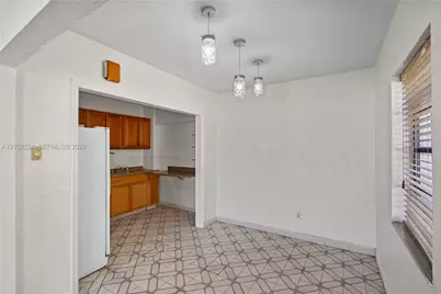 3250 NW 14th Ter, Miami, FL 33125 - Photo 8
