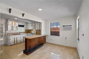 3250 NW 14th Terrace, Miami, FL 33125 - Photo 28