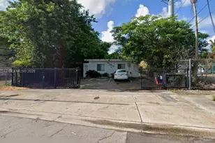 666 NW 35th St, Miami, FL 33127 - Photo 1