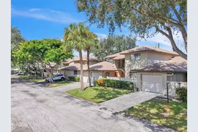1769 NE 40th Pl #505, Pompano Beach, FL 33064 - Photo 38