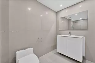3201 NE 183rd St, Aventura, FL 33160 - Photo 34